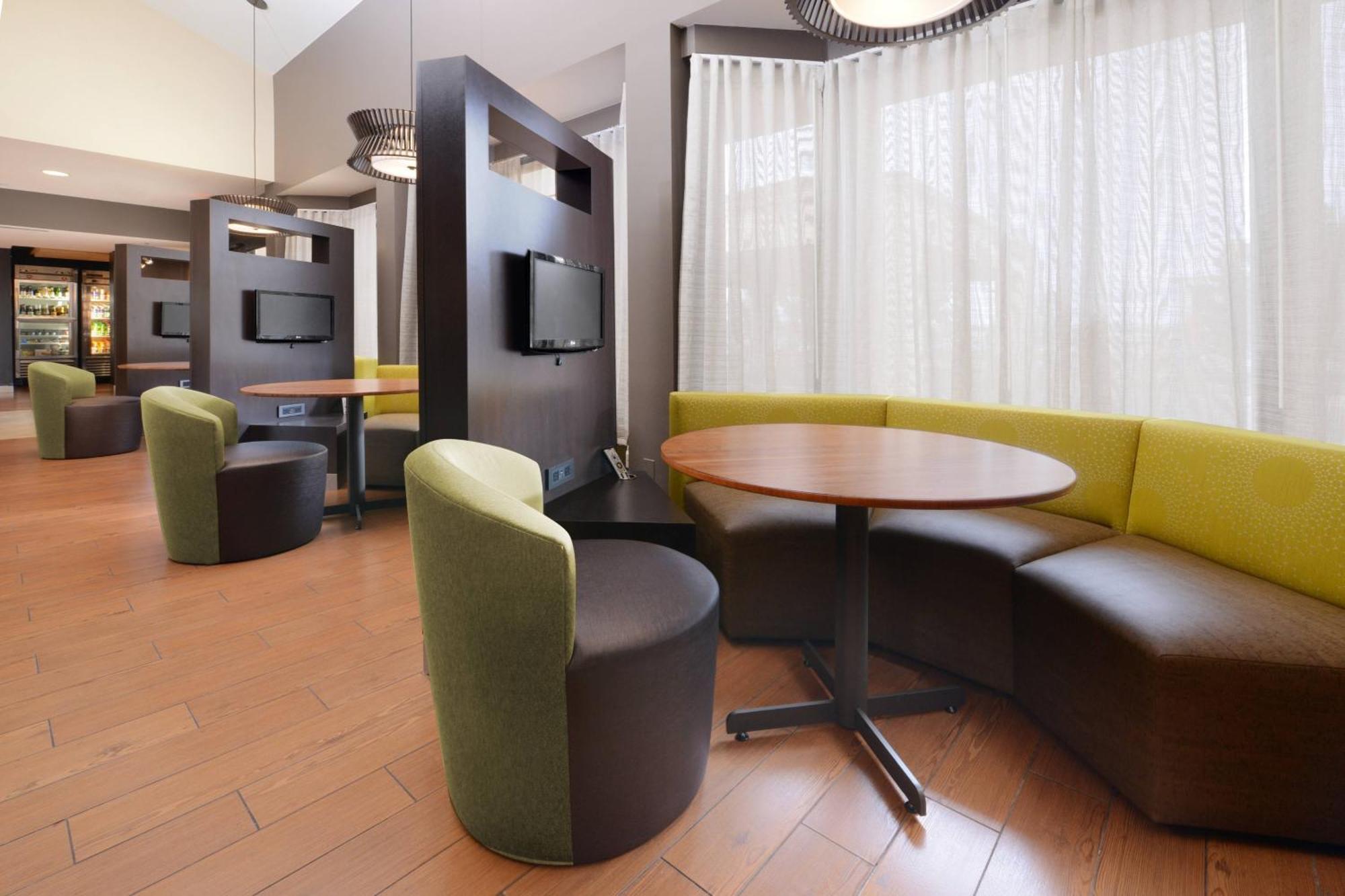 คอร์ตยาร์ด โบลเดอร์ Hotel ภายนอก รูปภาพ